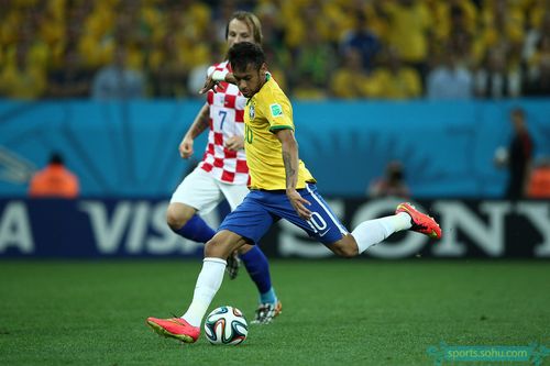 世界杯巴西vs克罗地亚内马尔进球