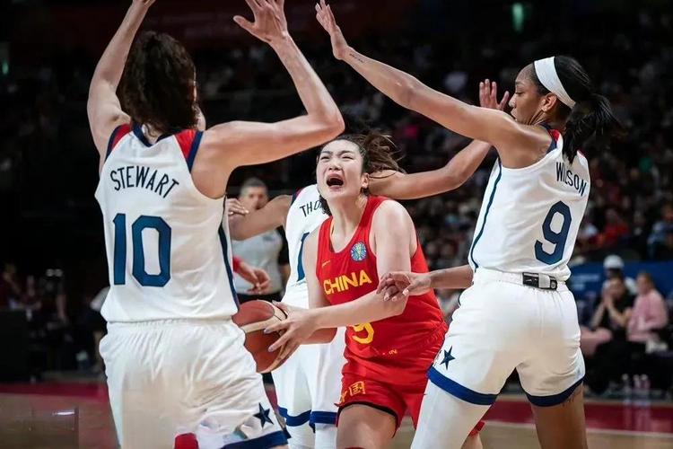 中国对美国篮球赛现场直播