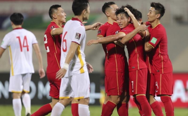 国足世预赛迎战越南视频